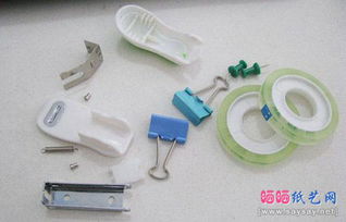 废纸变摩托 超酷办公室手工DIY教程，让办公用品“骑”出创意